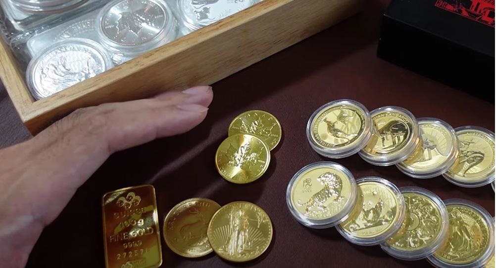 AvaTrade爱华官方网站：关税风暴来袭！特朗普团队酝酿全球贸易"核选项"，汽车与关键矿产成首轮靶心